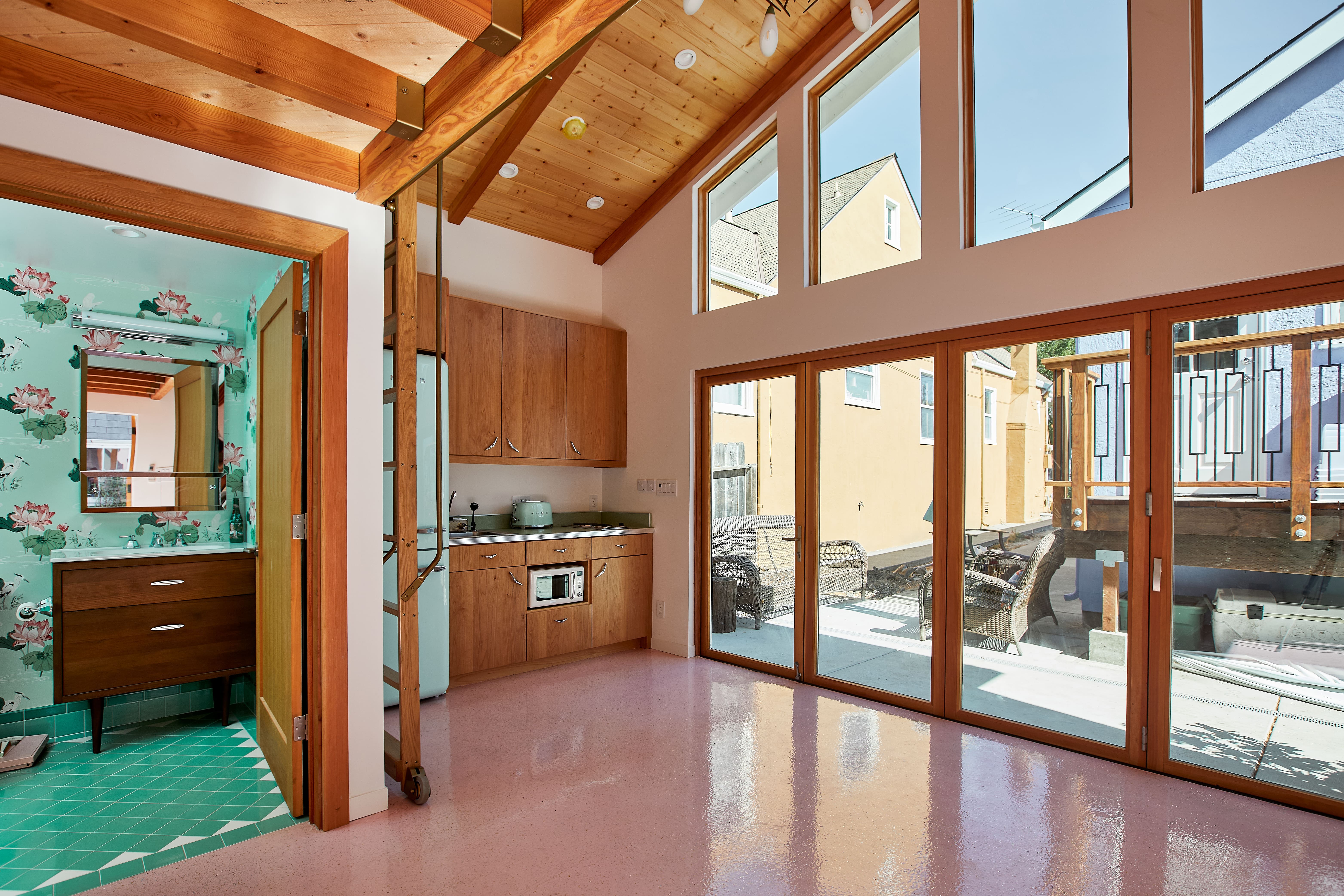 Oakland 2-car garage conversion ADU